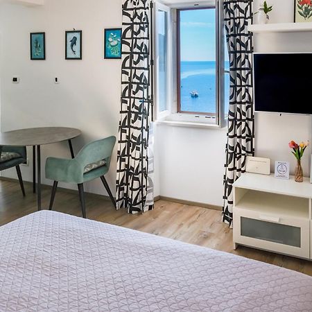 Studio Apartment Above Promenade W Terrace & Parking Rabac Luaran gambar