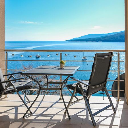 Studio Apartment Above Promenade W Terrace & Parking Rabac Luaran gambar
