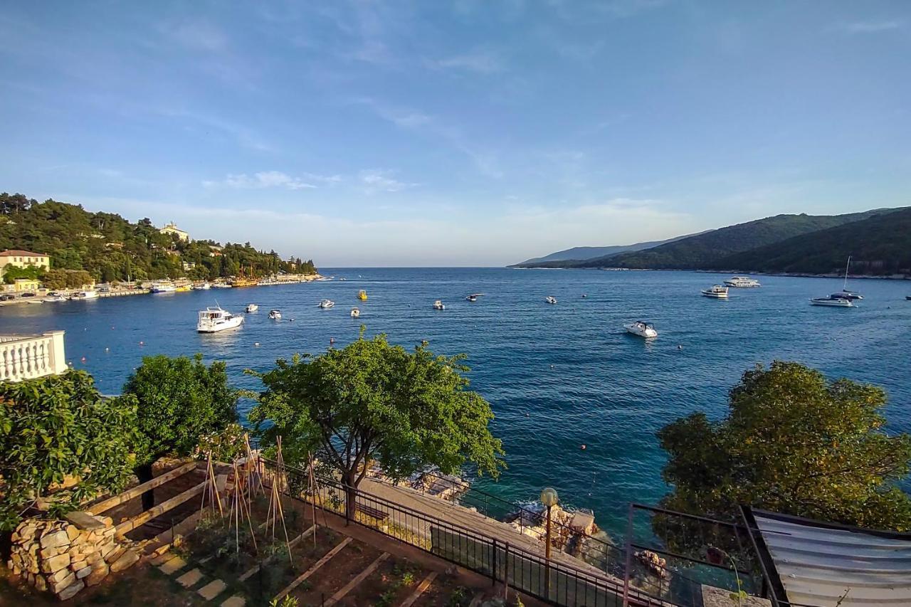Studio Apartment Above Promenade W Terrace & Parking Rabac Luaran gambar