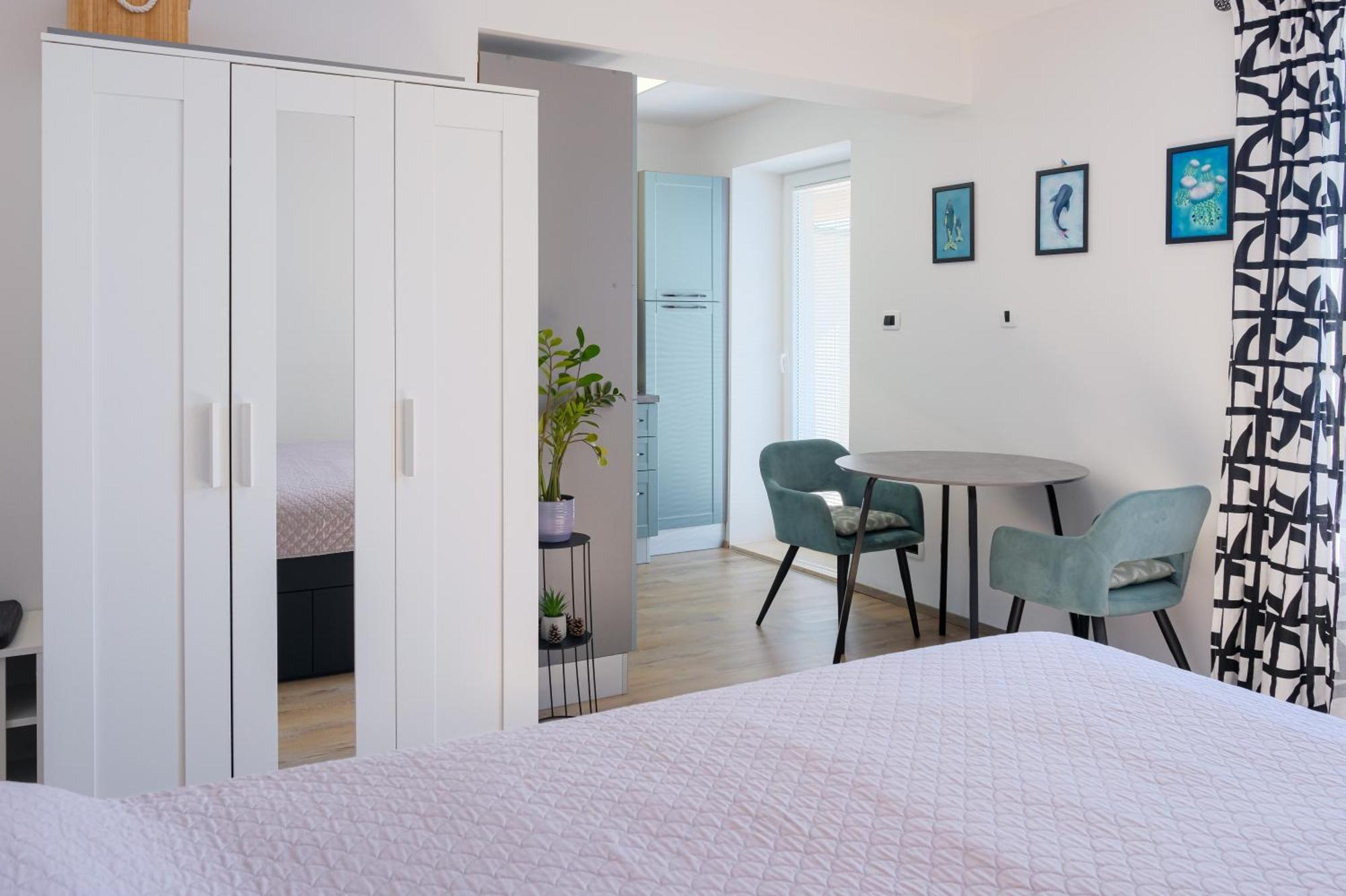 Studio Apartment Above Promenade W Terrace & Parking Rabac Luaran gambar